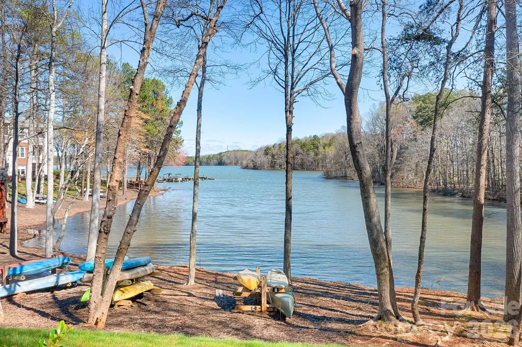 714 Northeast Drive Davidson NC 28036