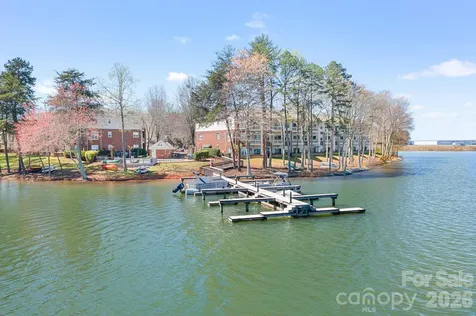 714 Northeast Drive Davidson NC 28036