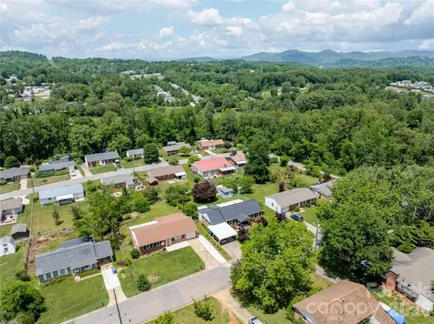 88 Skyview Terrace Asheville NC 28806