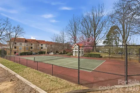 18009 Kings Point Drive Cornelius NC 28031
