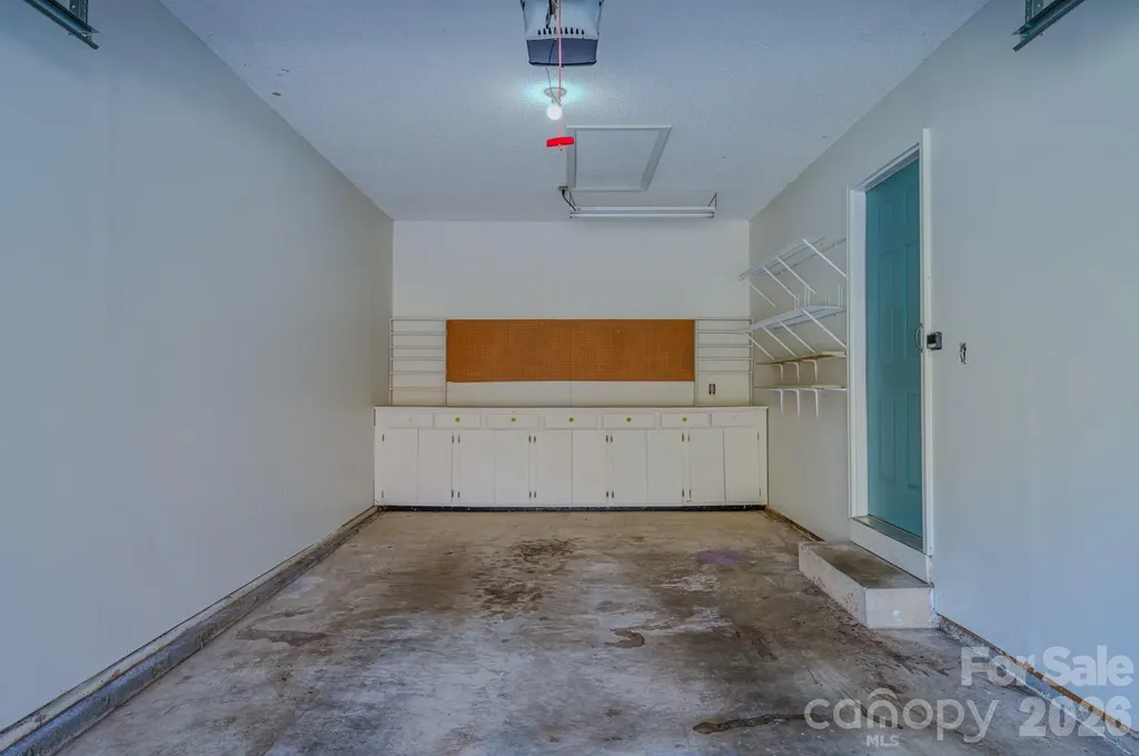 4 Hedgerose Court Asheville NC 28805