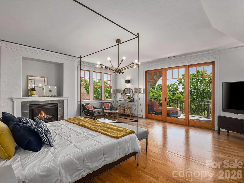 457 Coopers Hawk Drive Asheville NC 28803