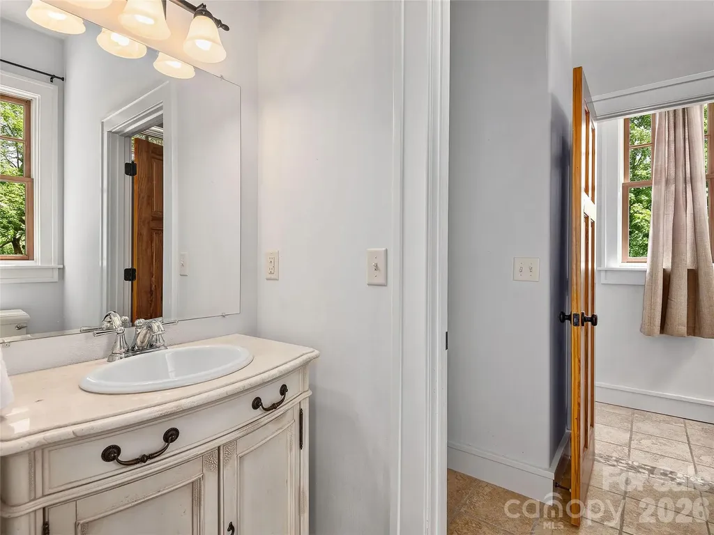 457 Coopers Hawk Drive Asheville NC 28803