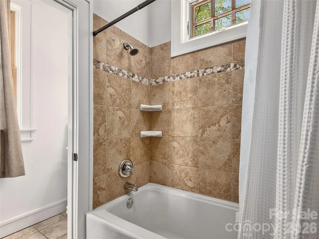 457 Coopers Hawk Drive Asheville NC 28803