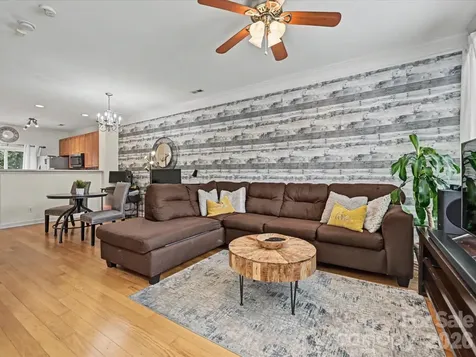 8421 Scotney Bluff Avenue Charlotte NC 28273