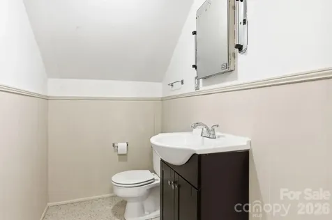 25 Bear Creek Road Asheville NC 28806