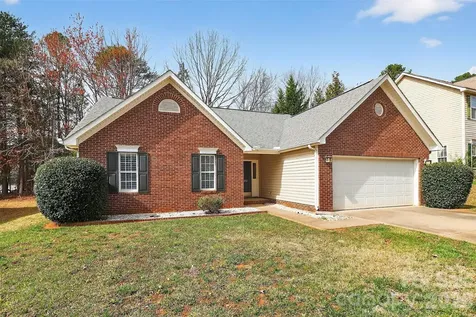 7022 Duchamp Drive Charlotte NC 28215