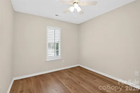 7022 Duchamp Drive Charlotte NC 28215
