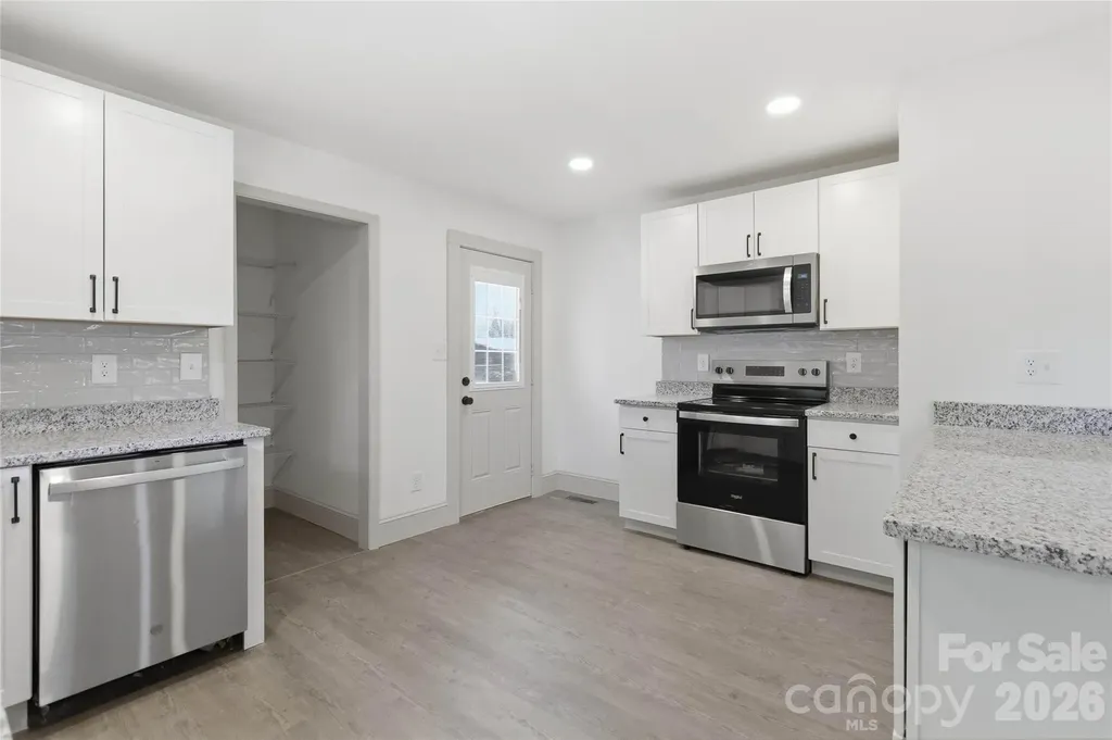 3609 Eastway Drive Charlotte NC 28205