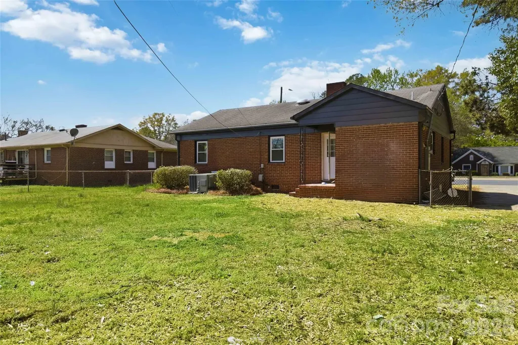 3609 Eastway Drive Charlotte NC 28205