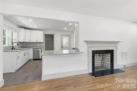 3609 Eastway Drive Charlotte NC 28205