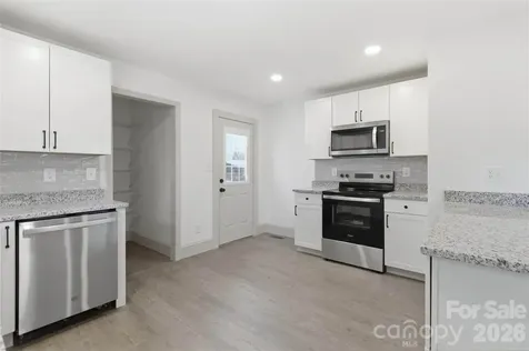 3609 Eastway Drive Charlotte NC 28205