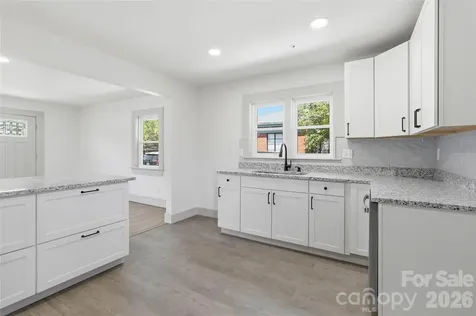 3609 Eastway Drive Charlotte NC 28205