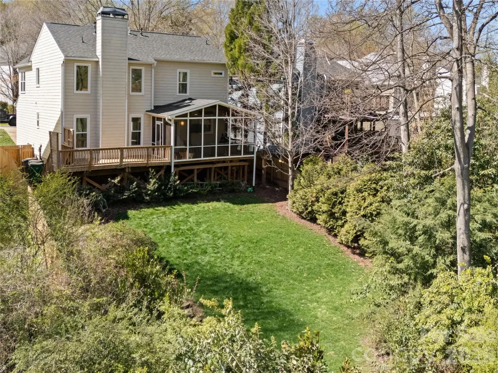 2020 Sablewood Drive Charlotte NC 28205