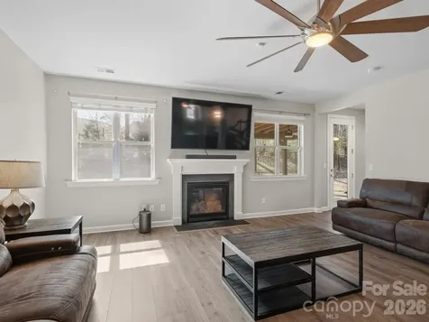560 Sandbar Point Clover SC 29710