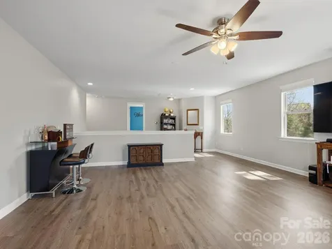 560 Sandbar Point Clover SC 29710