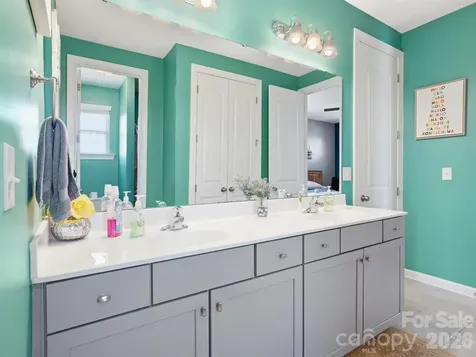 560 Sandbar Point Clover SC 29710