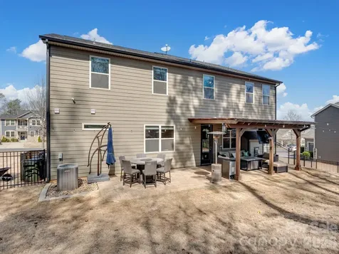 560 Sandbar Point Clover SC 29710