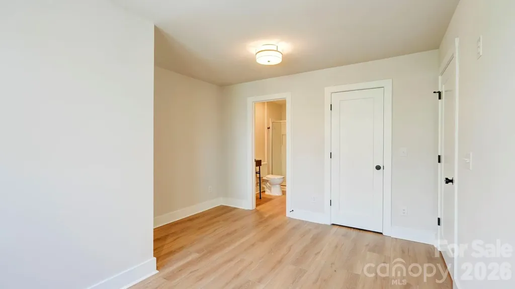 1352 Briar Creek Road Charlotte NC 28205