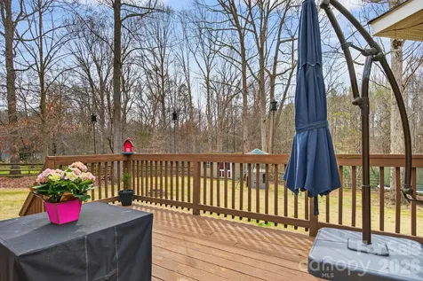 6444 Winding Creek Lane Denver NC 28037