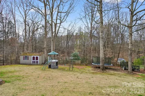 6444 Winding Creek Lane Denver NC 28037