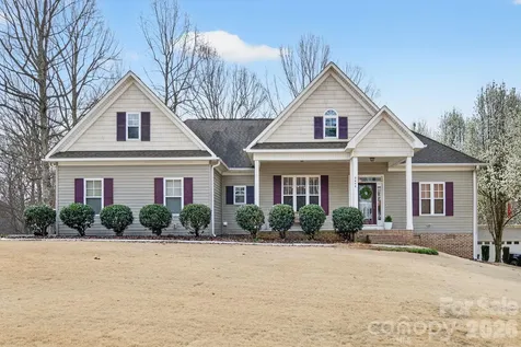 6444 Winding Creek Lane Denver NC 28037