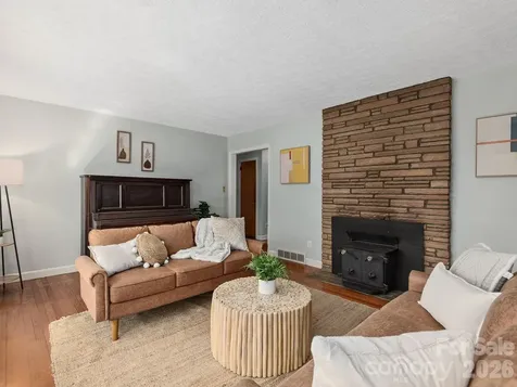 8 Fernlawn Road Asheville NC 28805