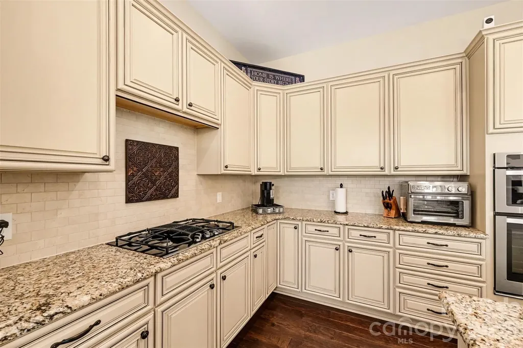 15523 Lake Ridge Road Charlotte NC 28278