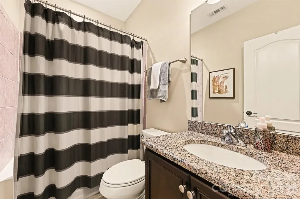 15523 Lake Ridge Road Charlotte NC 28278