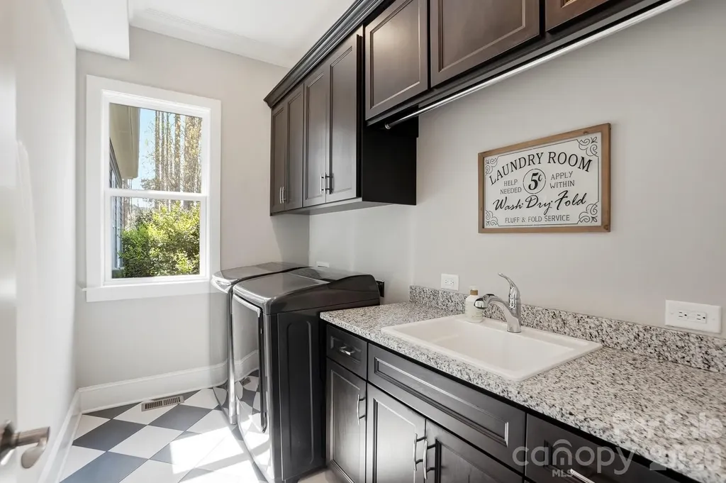 13124 Davidson Park Drive Davidson NC 28036