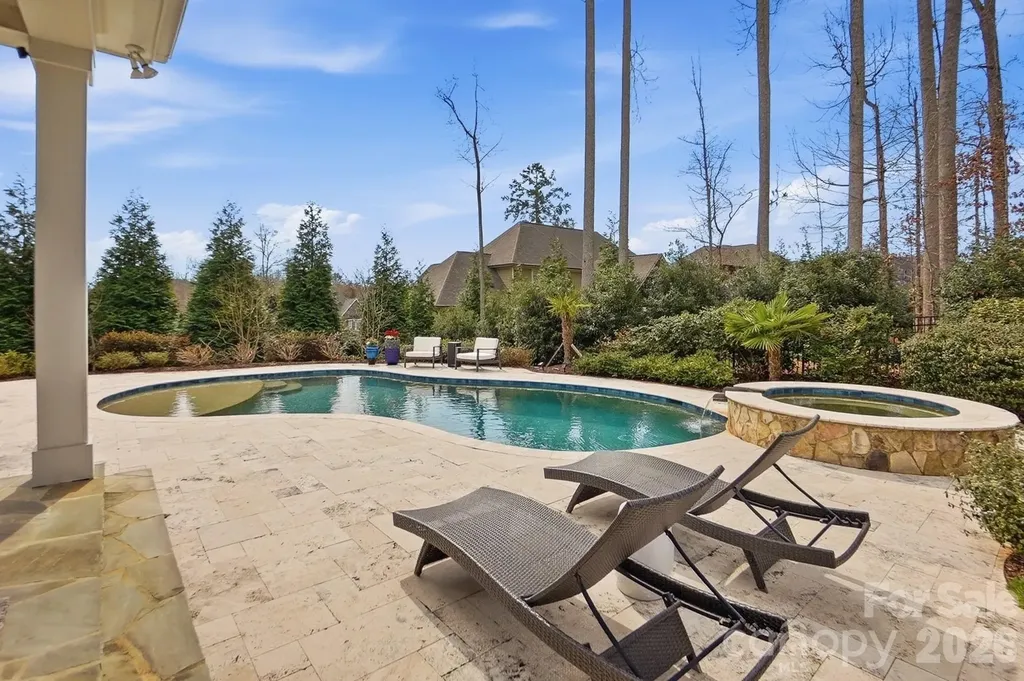 13124 Davidson Park Drive Davidson NC 28036