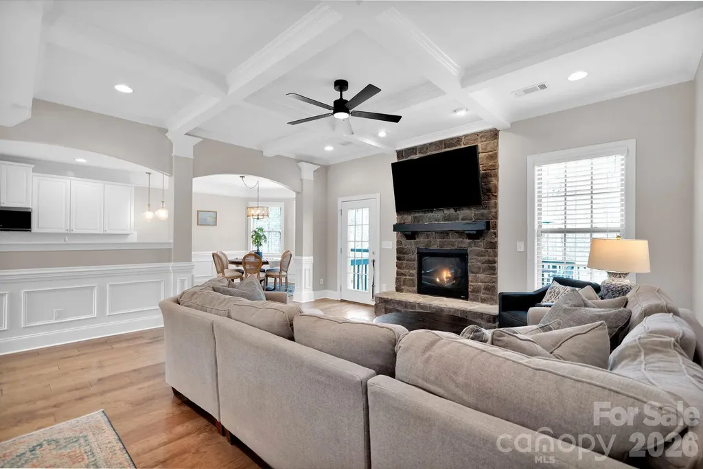 4016 Widgeon Way Waxhaw NC 28173