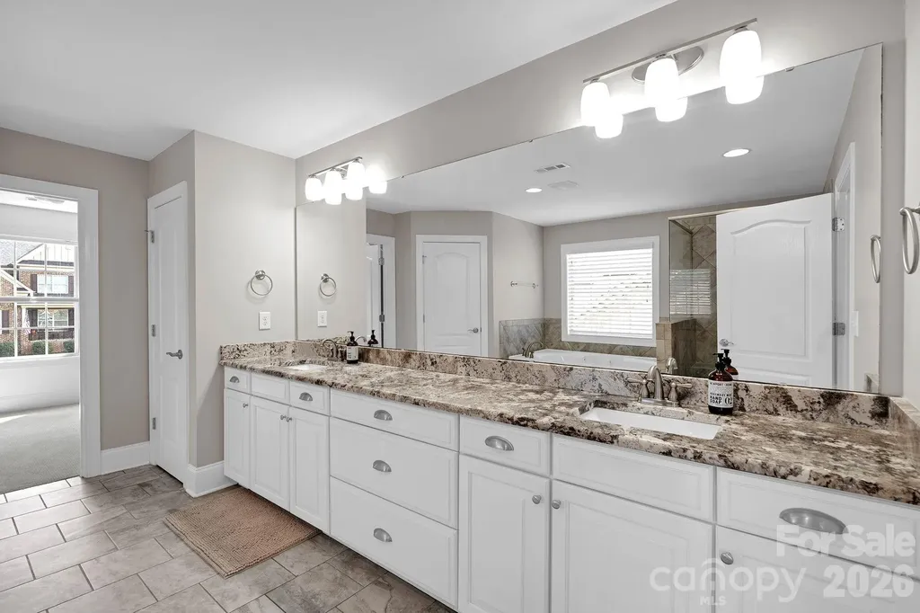 4016 Widgeon Way Waxhaw NC 28173