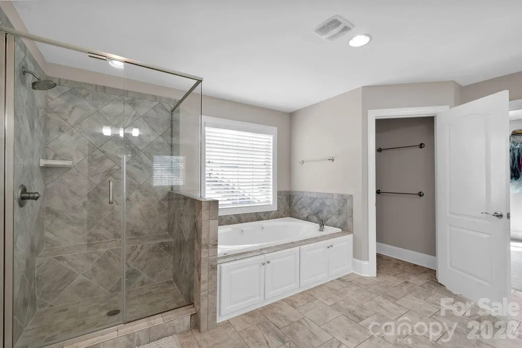 4016 Widgeon Way Waxhaw NC 28173