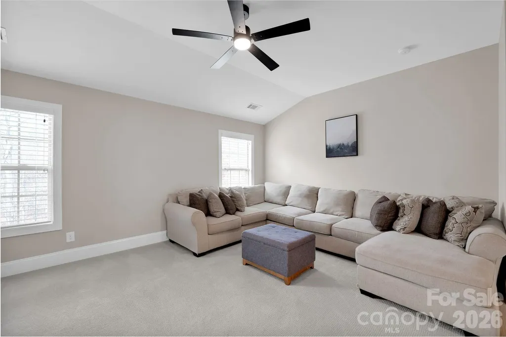 4016 Widgeon Way Waxhaw NC 28173