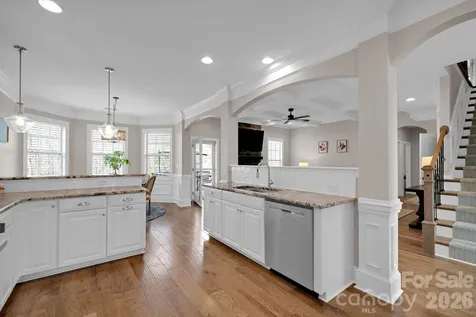 4016 Widgeon Way Waxhaw NC 28173