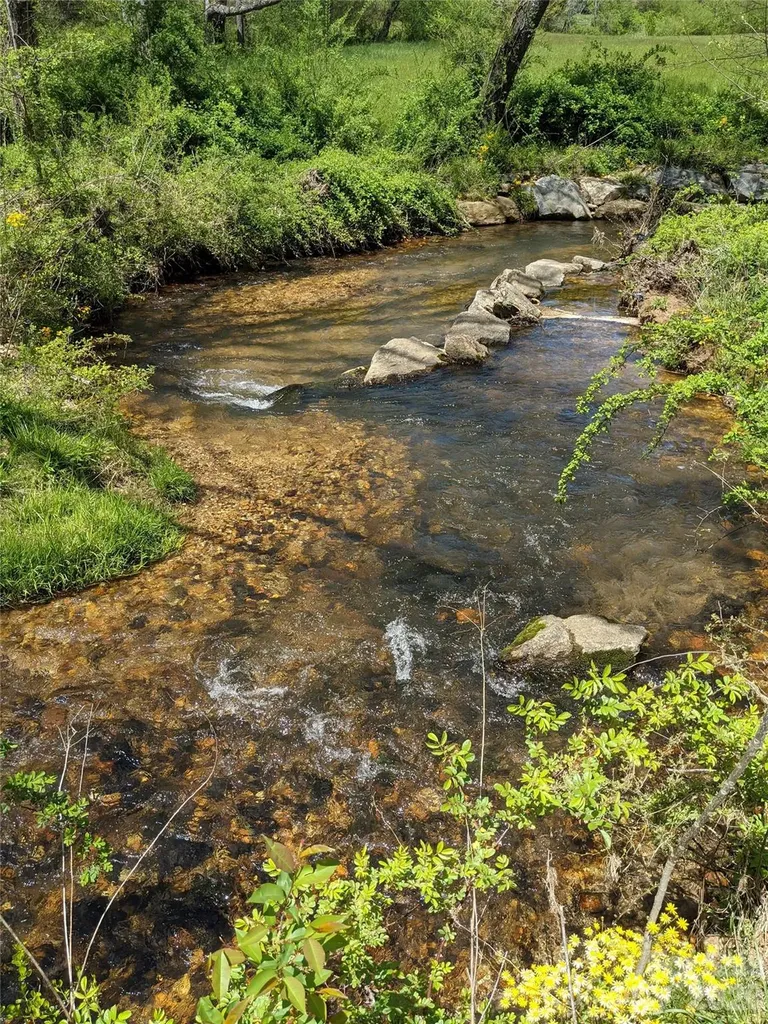 27 Woodtrail Way Arden NC 28704