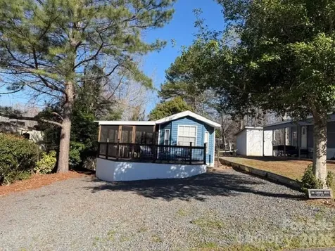206 Cardinal Drive New London NC 28127