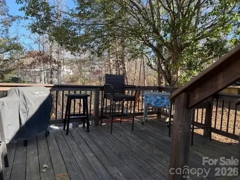 206 Cardinal Drive New London NC 28127