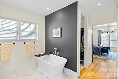2649 Chesterfield Avenue Charlotte NC 28205