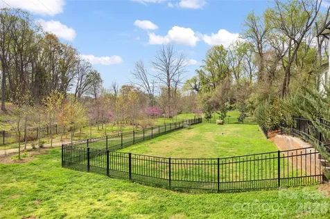 2649 Chesterfield Avenue Charlotte NC 28205