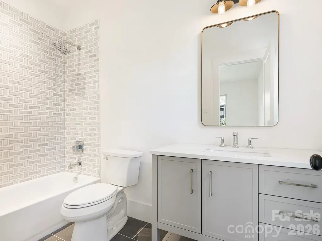 129 French Street Charlotte NC 28216