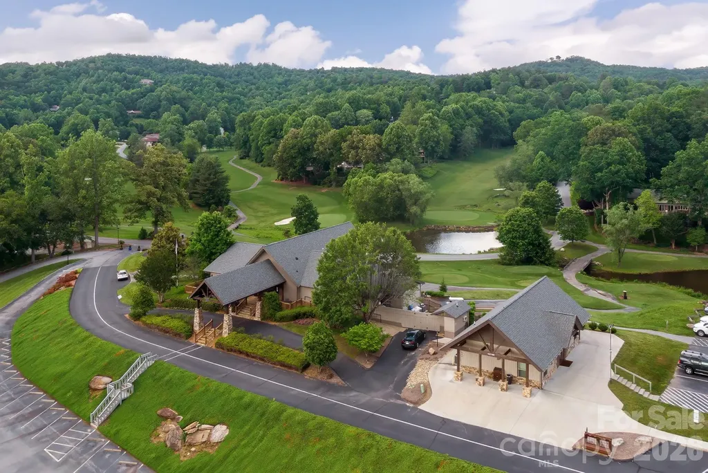 96 Copper Creek Lane Hendersonville NC 28739