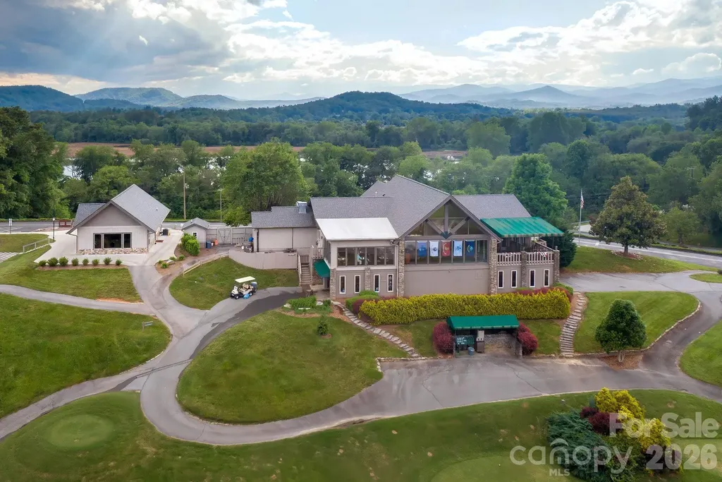 96 Copper Creek Lane Hendersonville NC 28739