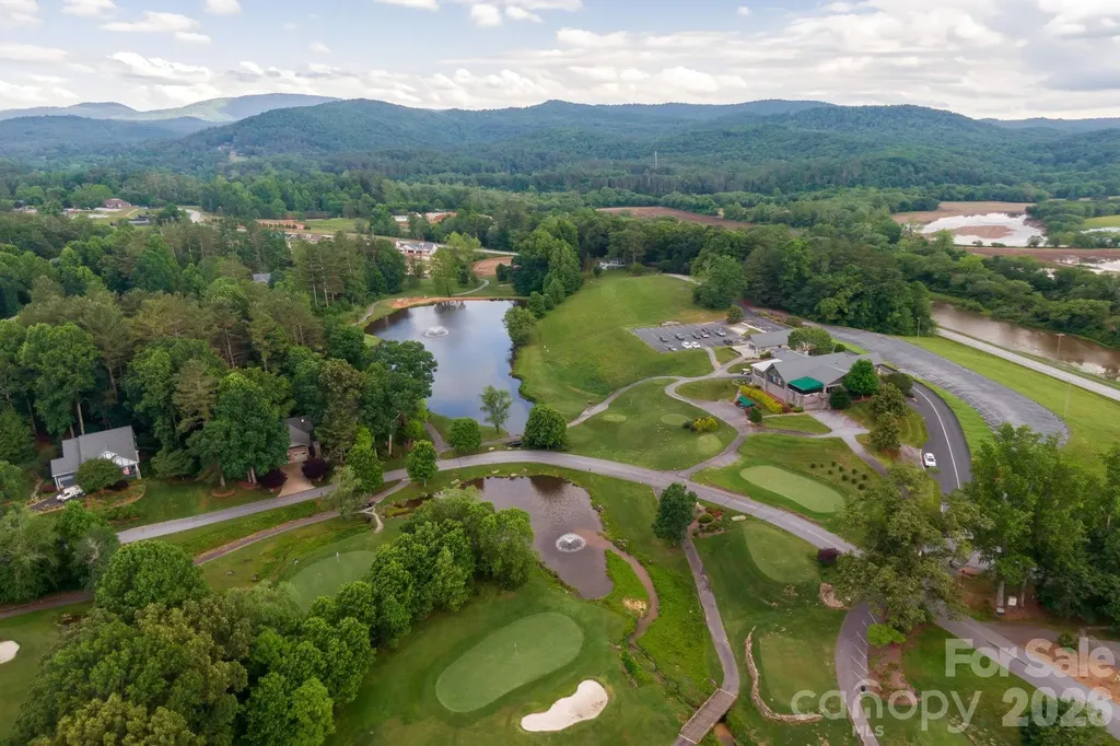96 Copper Creek Lane Hendersonville NC 28739