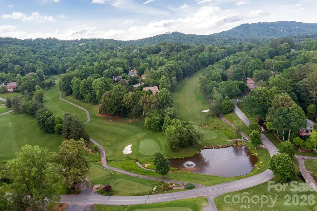 96 Copper Creek Lane Hendersonville NC 28739