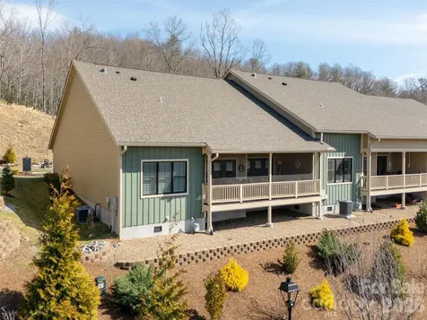 96 Copper Creek Lane Hendersonville NC 28739