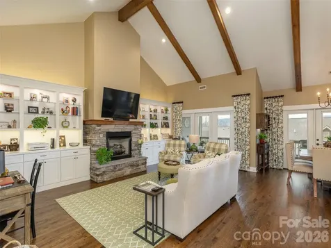 96 Copper Creek Lane Hendersonville NC 28739
