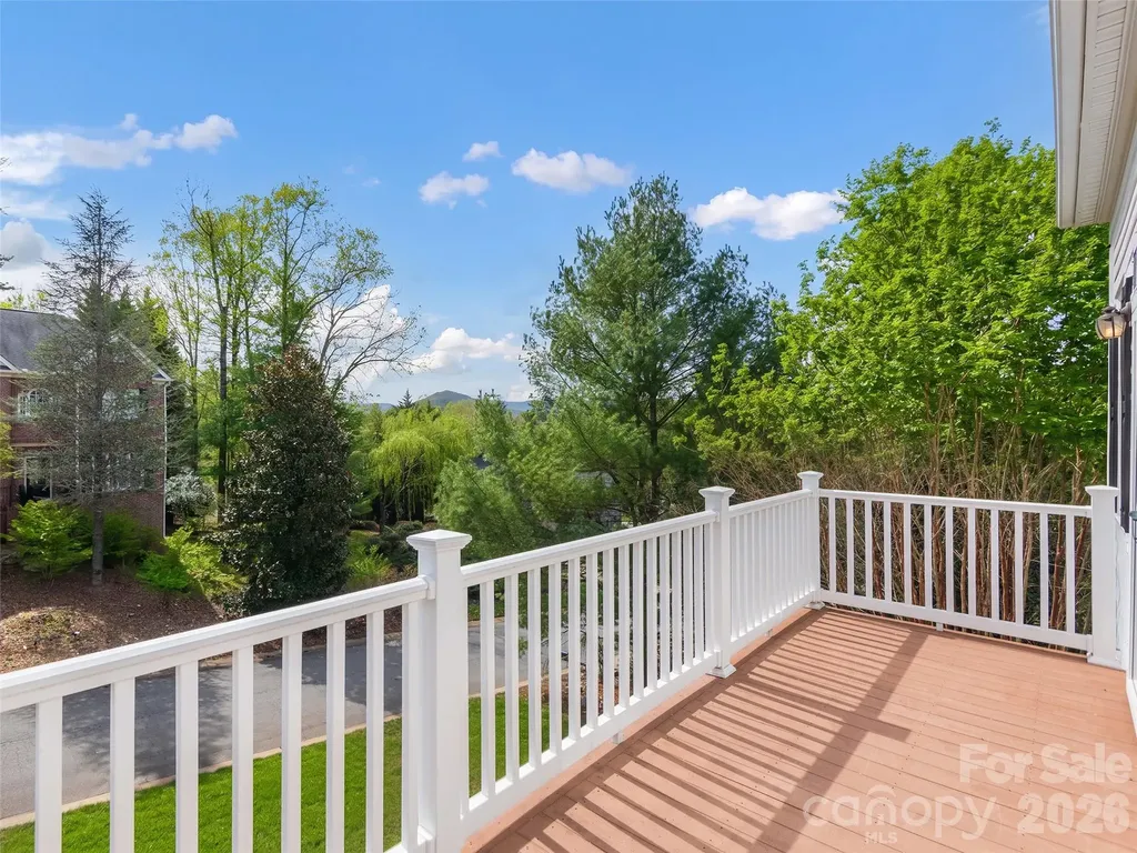 21 Dianthus Drive Asheville NC 28803