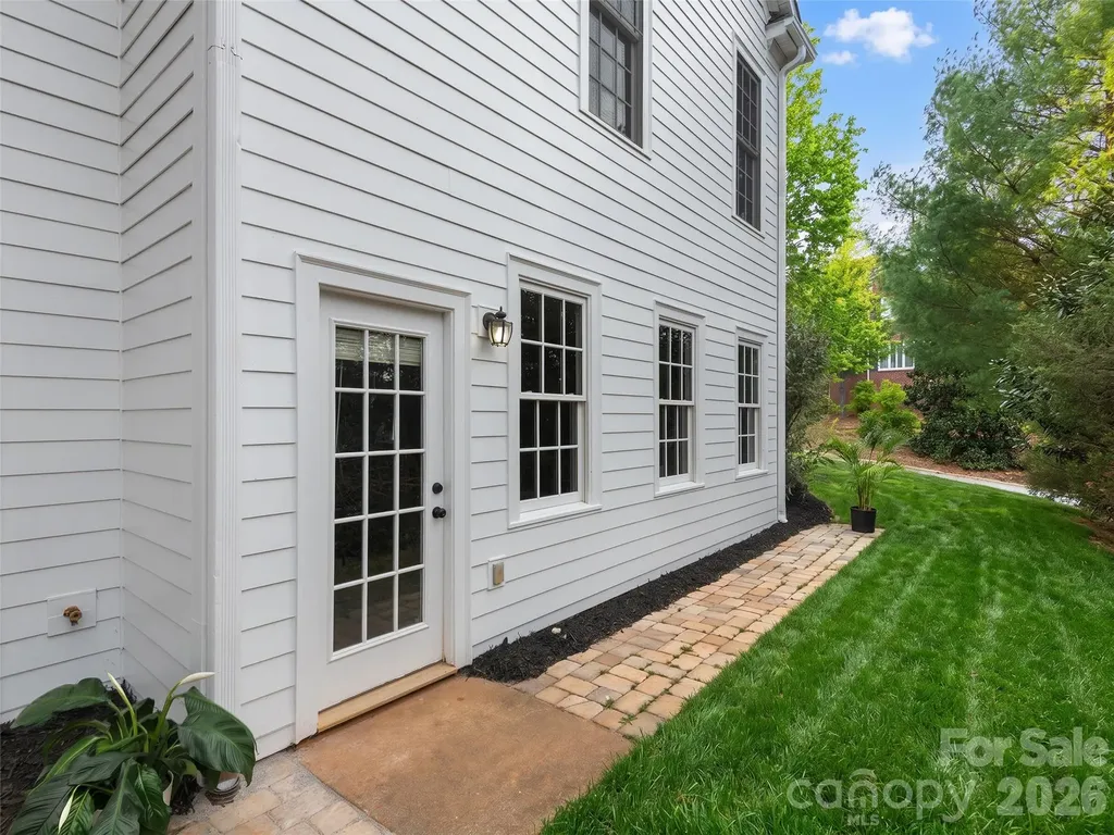 21 Dianthus Drive Asheville NC 28803